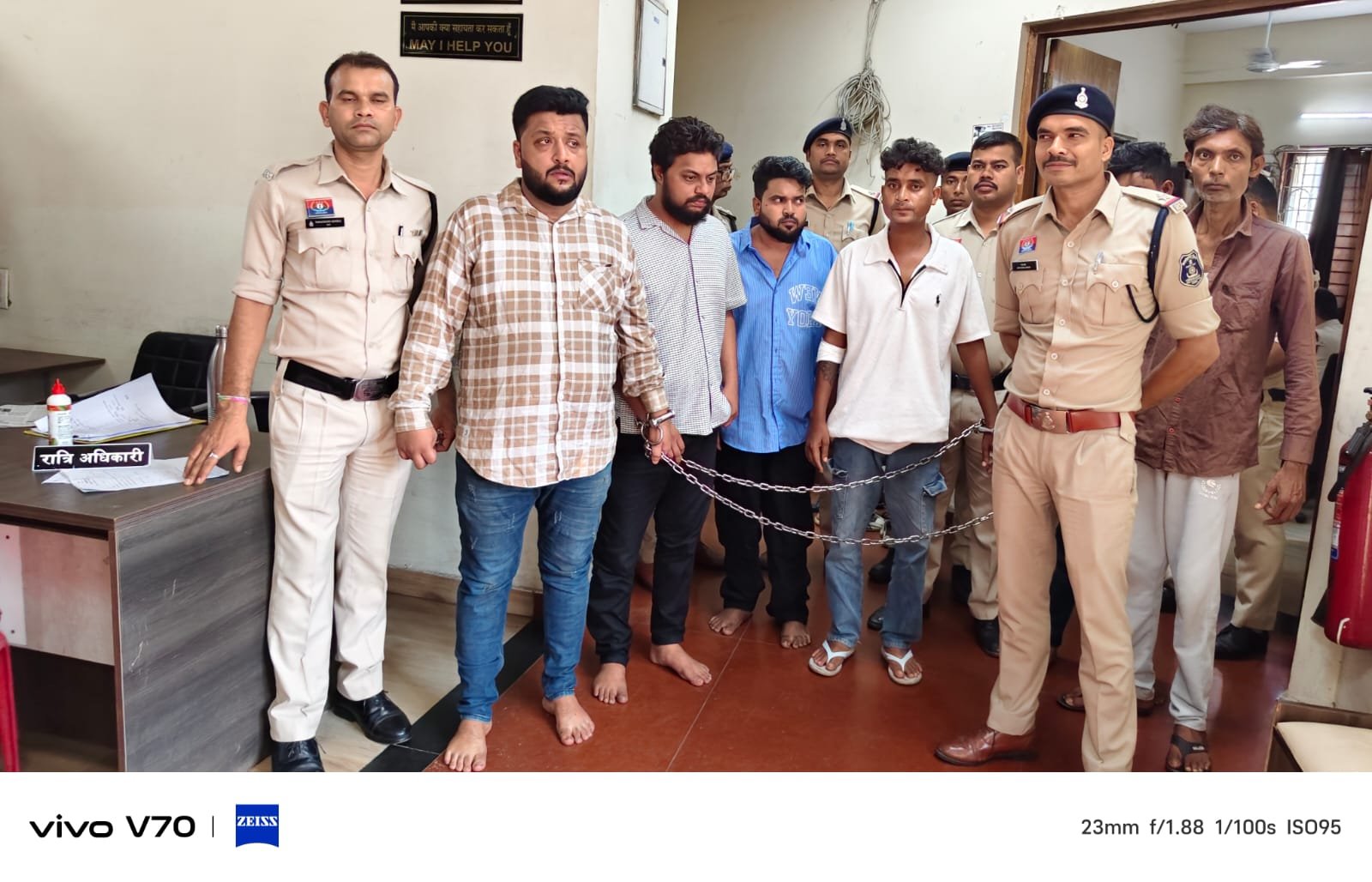 रात 3 बजे बर्थडे पार्टी में हंगामा, पुलिस से धक्का-मुक्की करने वाले 7 आरोपी गिरफ्तार